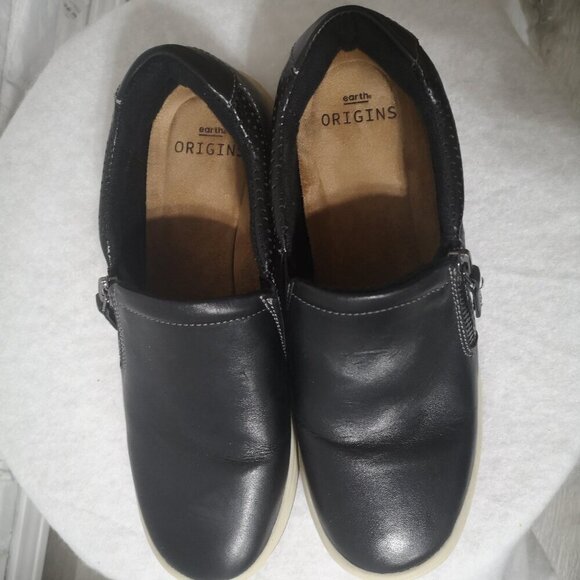 Earth Origins Ladies Size 6.5 Black with Side Zippers Cushioned Insole Loafers - Picture 4 of 8